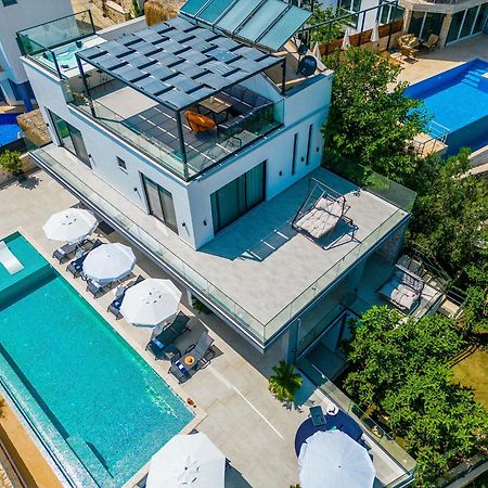 Villa Isabelle คัลคัน ภายนอก รูปภาพ